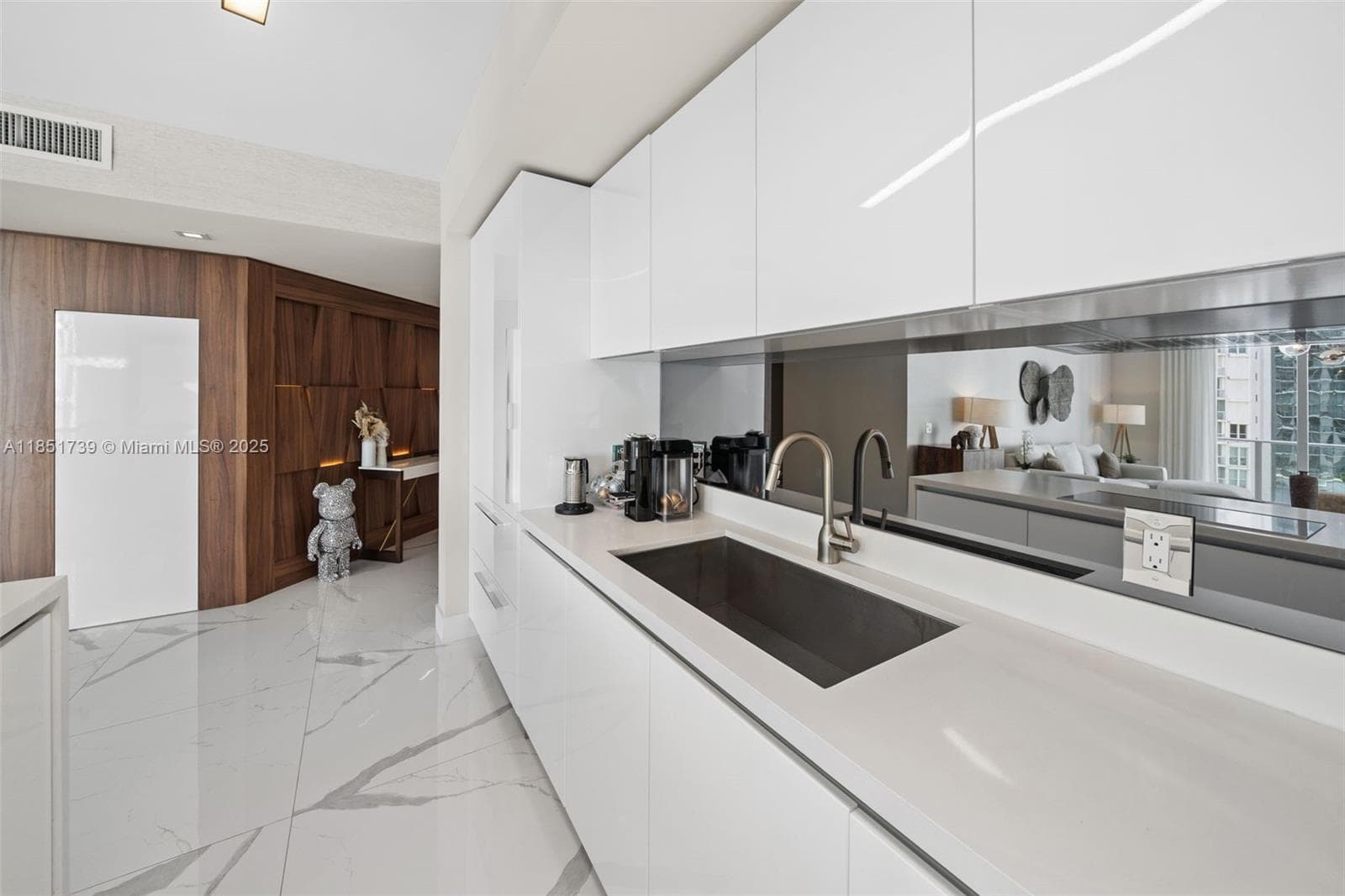 300 Sunny Isles Blvd 4-902 photo 9