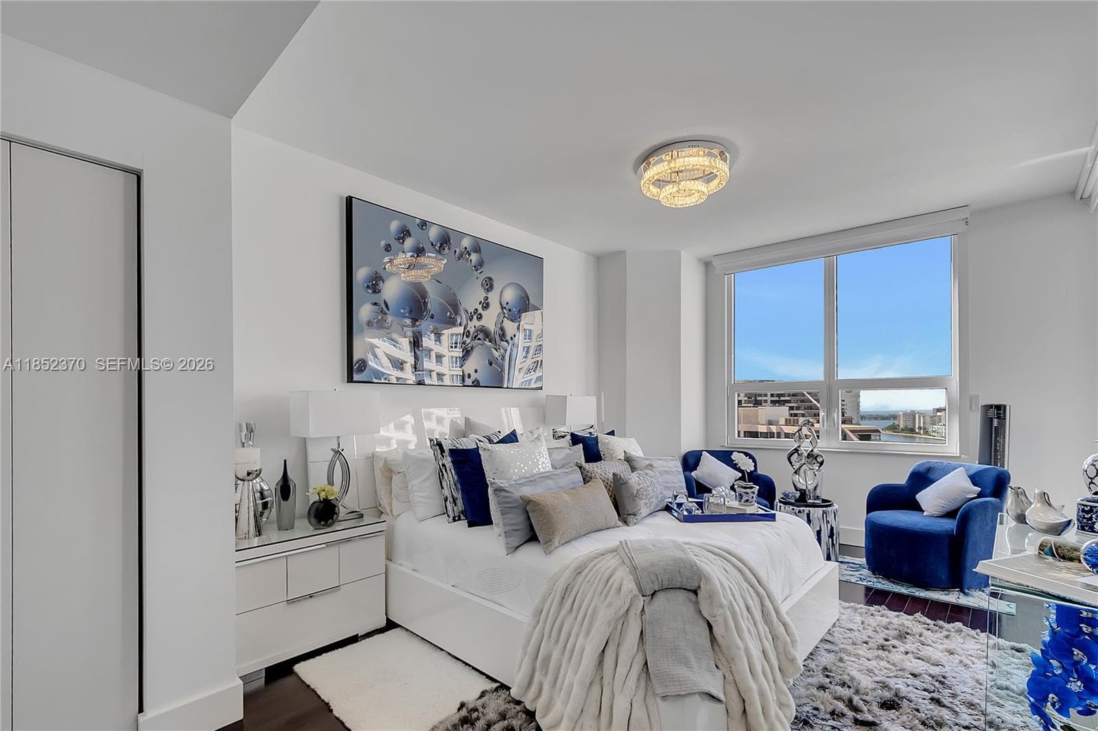 848 Brickell Key Dr 1906 photo 21