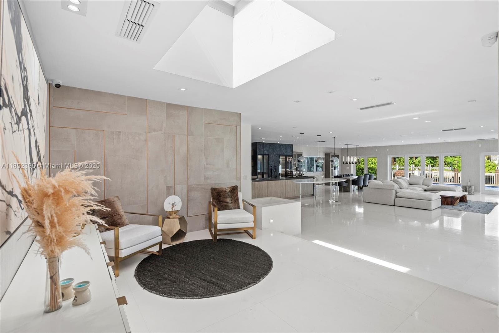 194 Golden Beach Dr photo 6