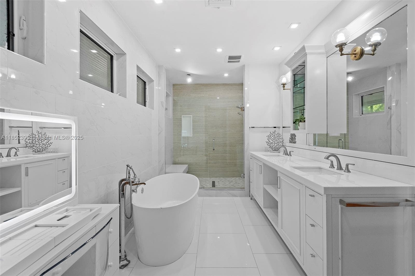 194 Golden Beach Dr photo 24