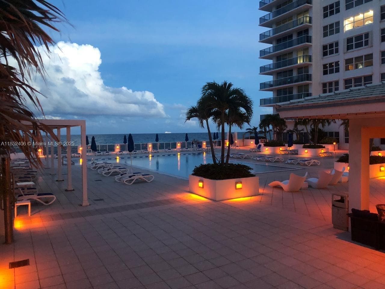 2751 S Ocean Dr 1406-S photo 6