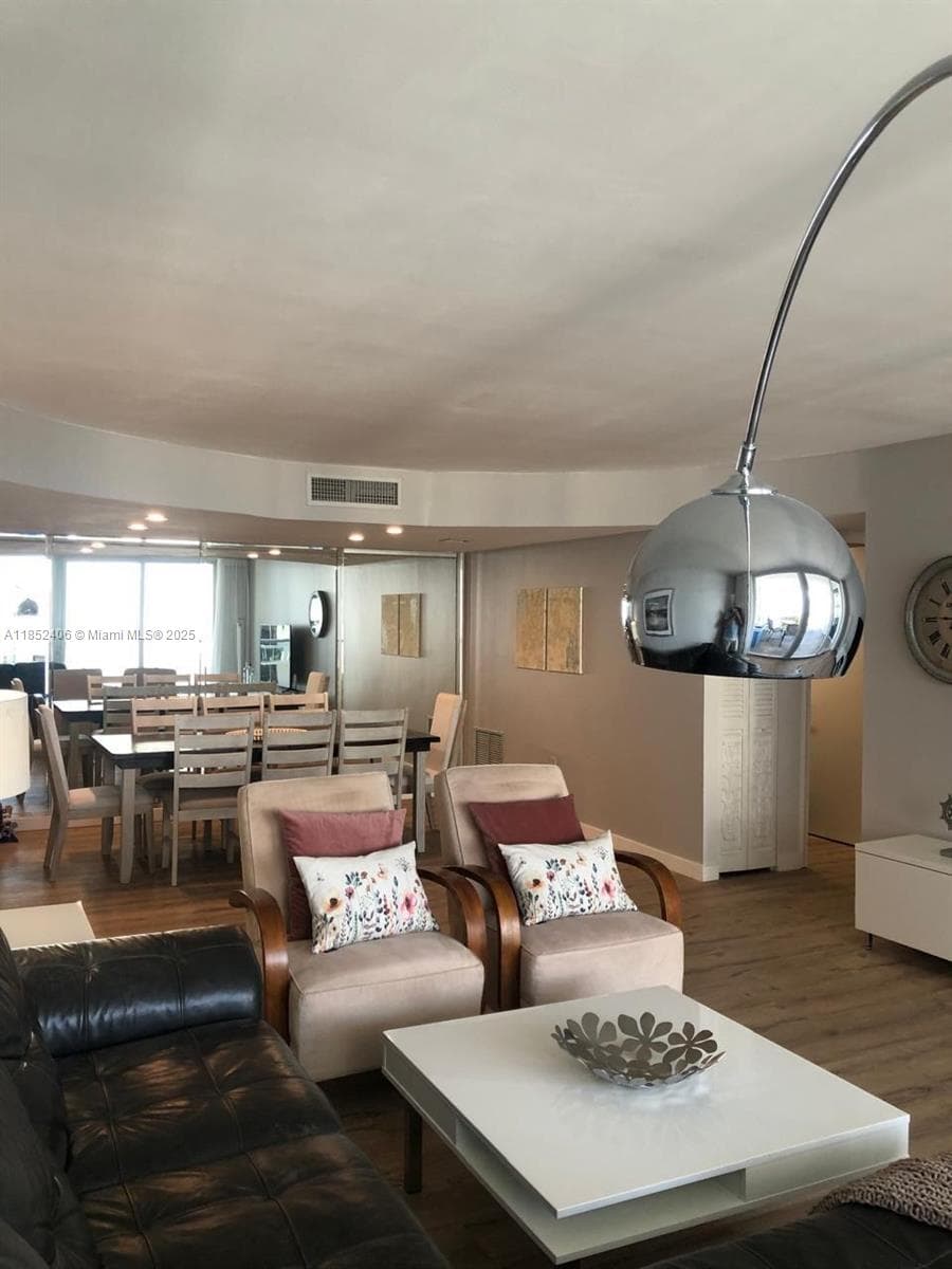 2751 S Ocean Dr 1406-S photo 18