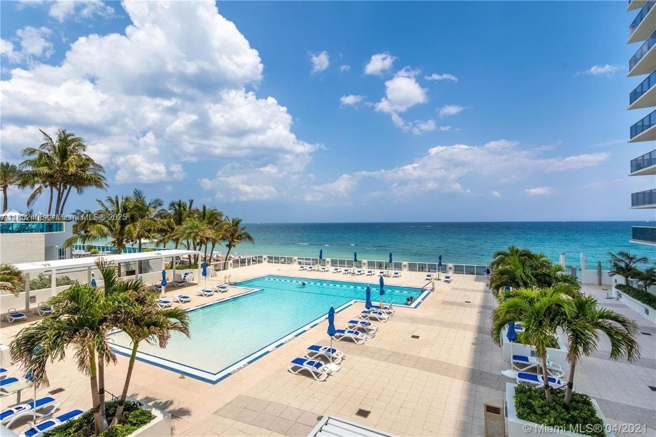 2751 S Ocean Dr 1406-S photo 4