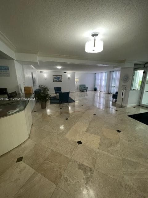 1000 Parkview Dr 523 photo 4
