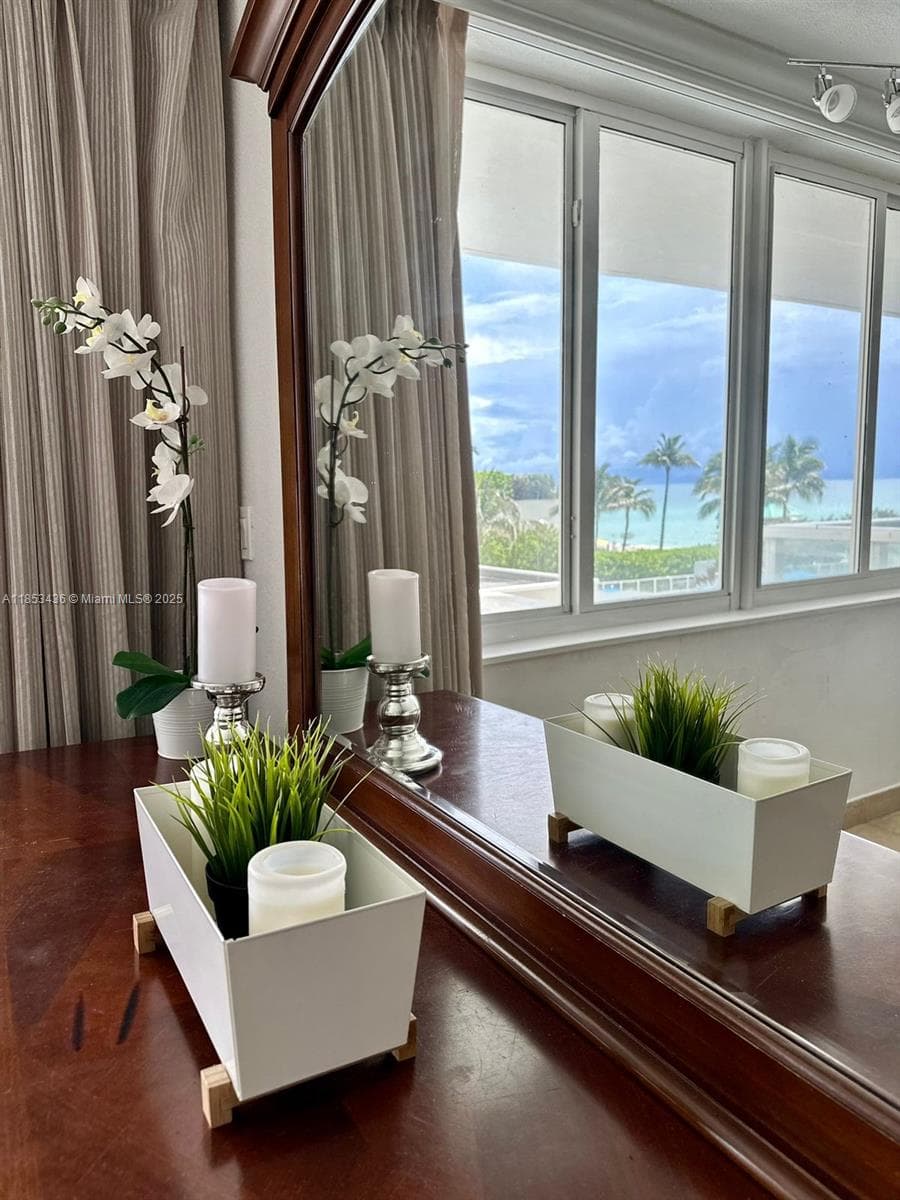 19201 Collins Ave 108 photo 14