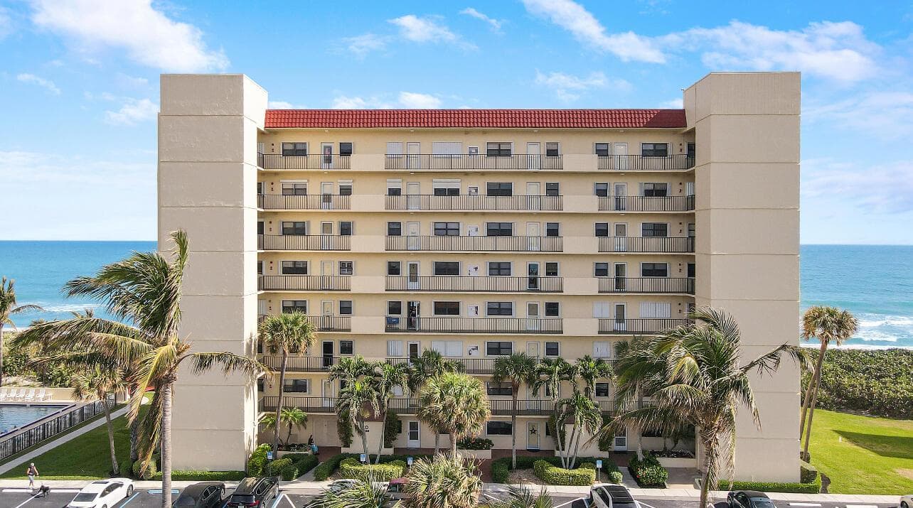 7410 S Ocean Drive 505 photo 20