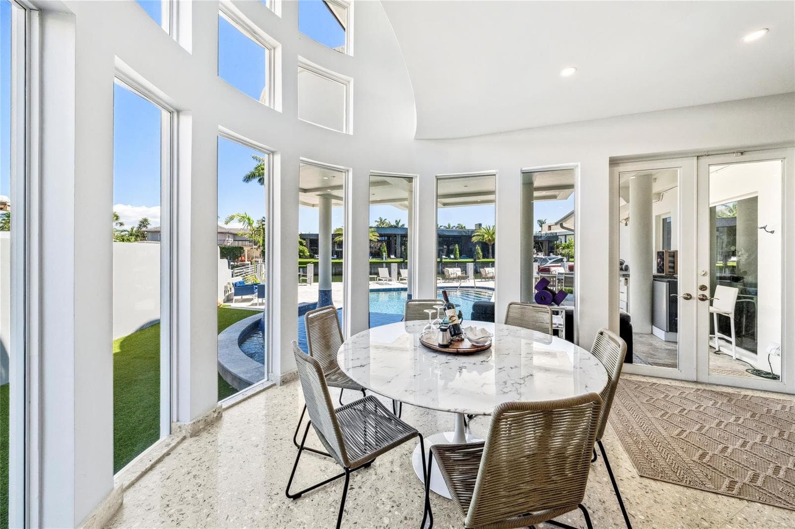 2523 Castilla Isle photo 14
