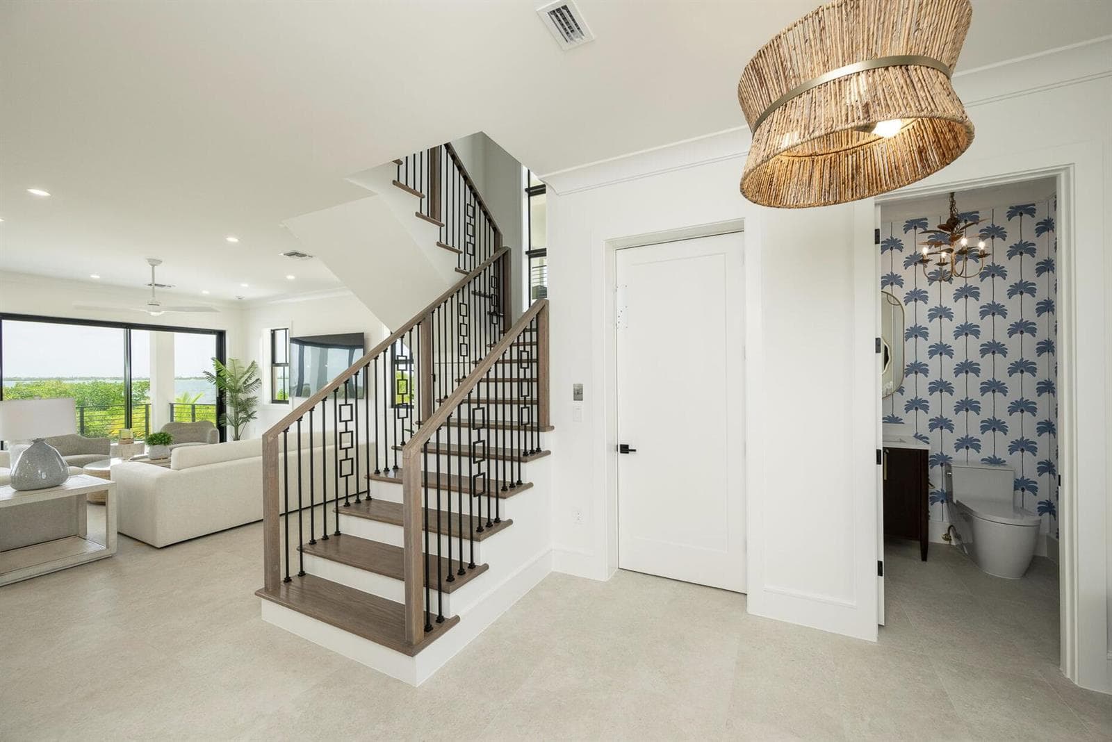 231 E Shore Drive Unit 6 photo 5