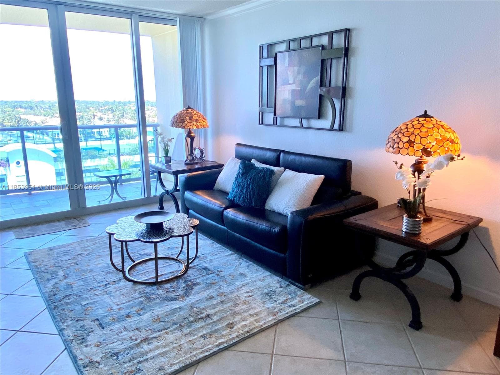 2501 Ocean Dr 828 photo 25