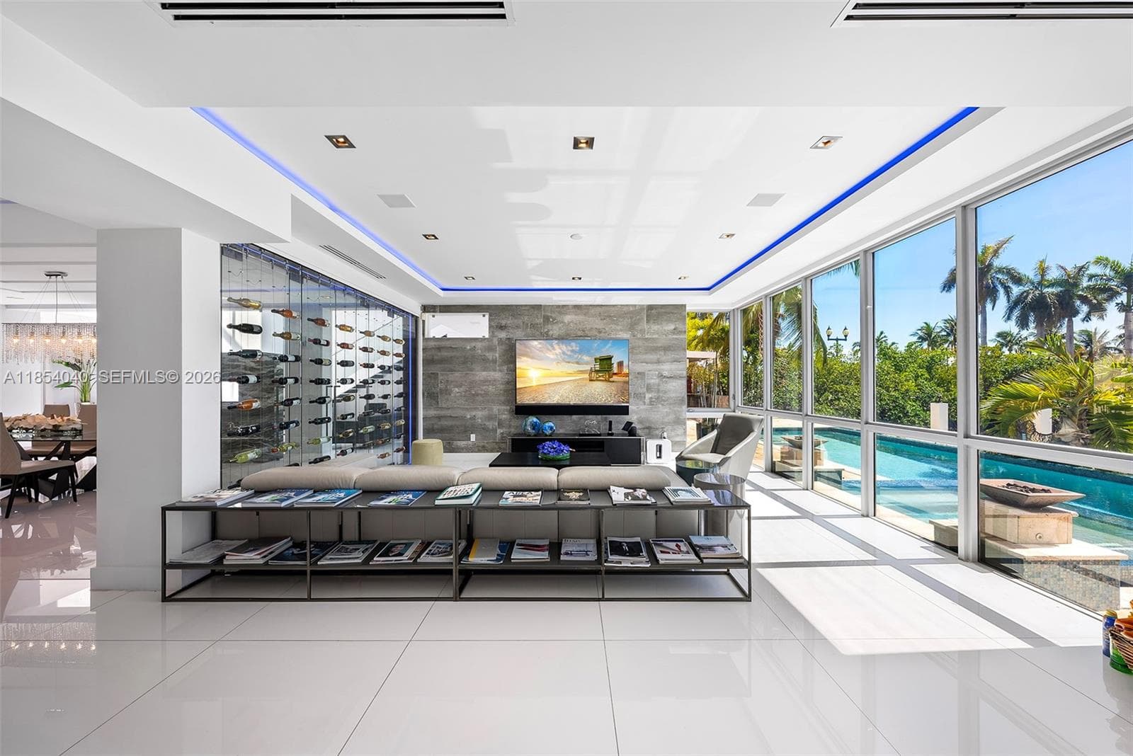 300 Royal Plaza Dr photo 23