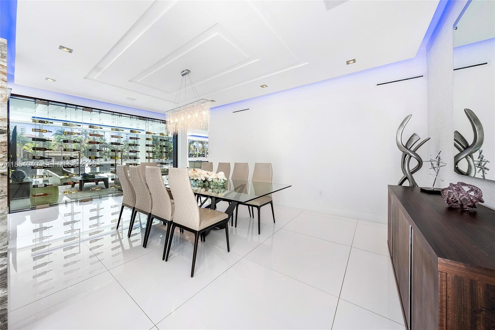 300 Royal Plaza Dr photo 14