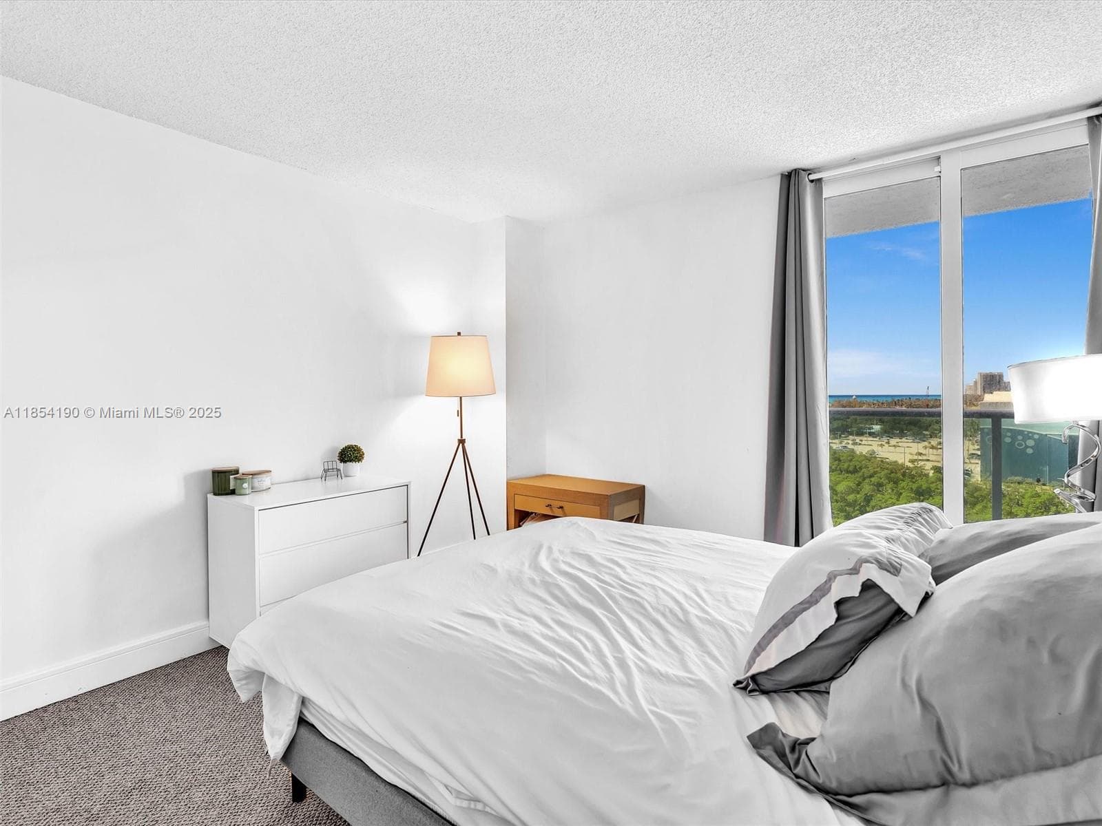 100 Bayview Dr 1025 photo 12