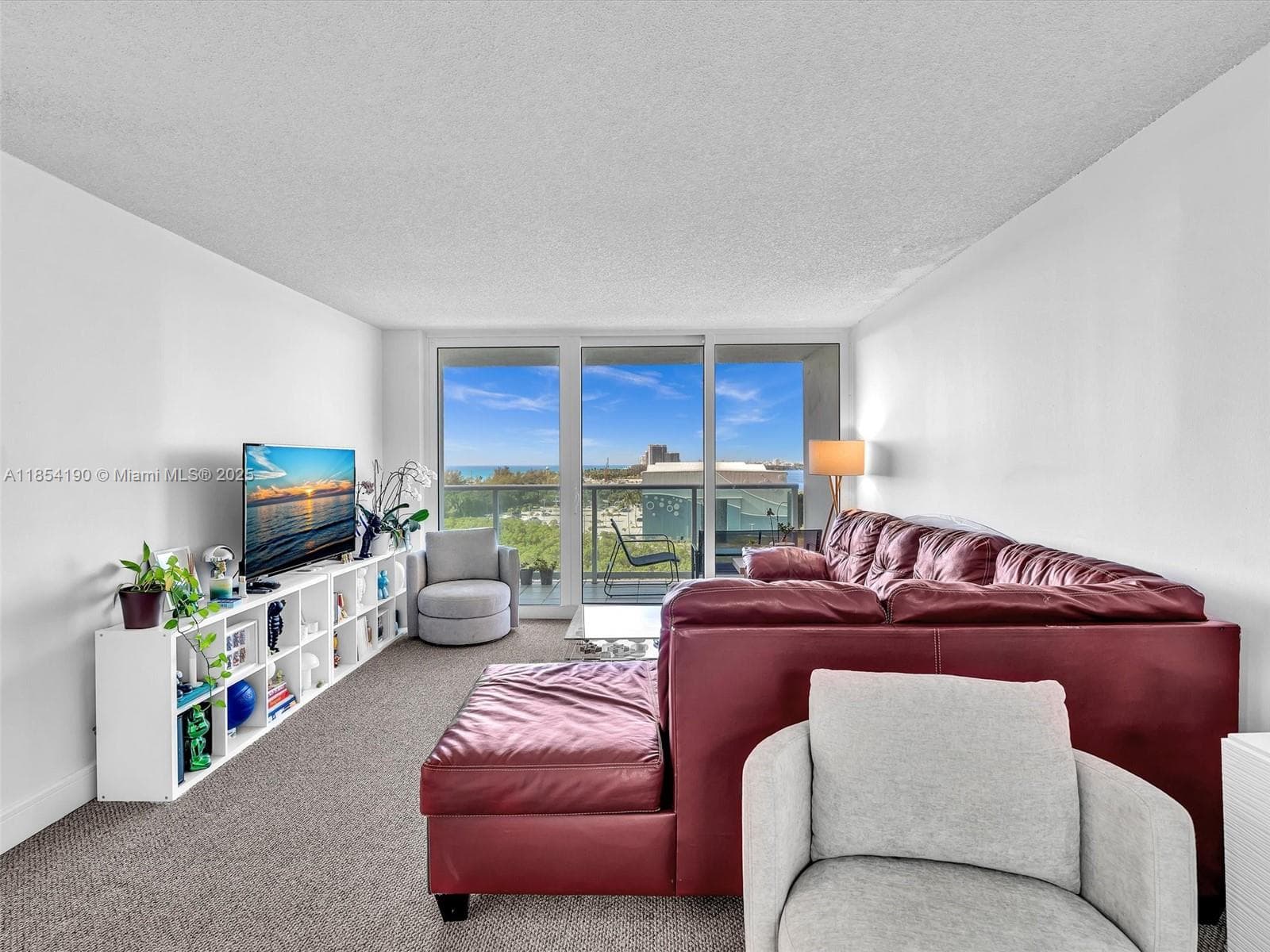 100 Bayview Dr 1025 photo 5