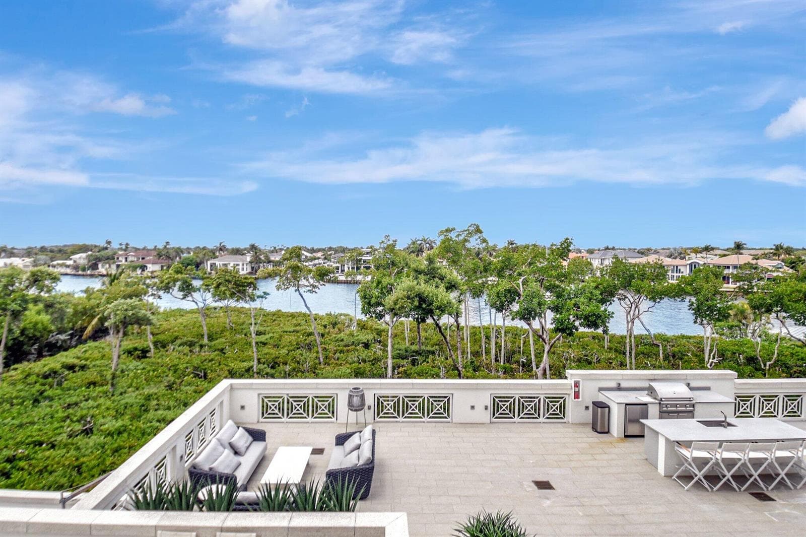 3200 S Ocean 302 Boulevard 302 photo 23