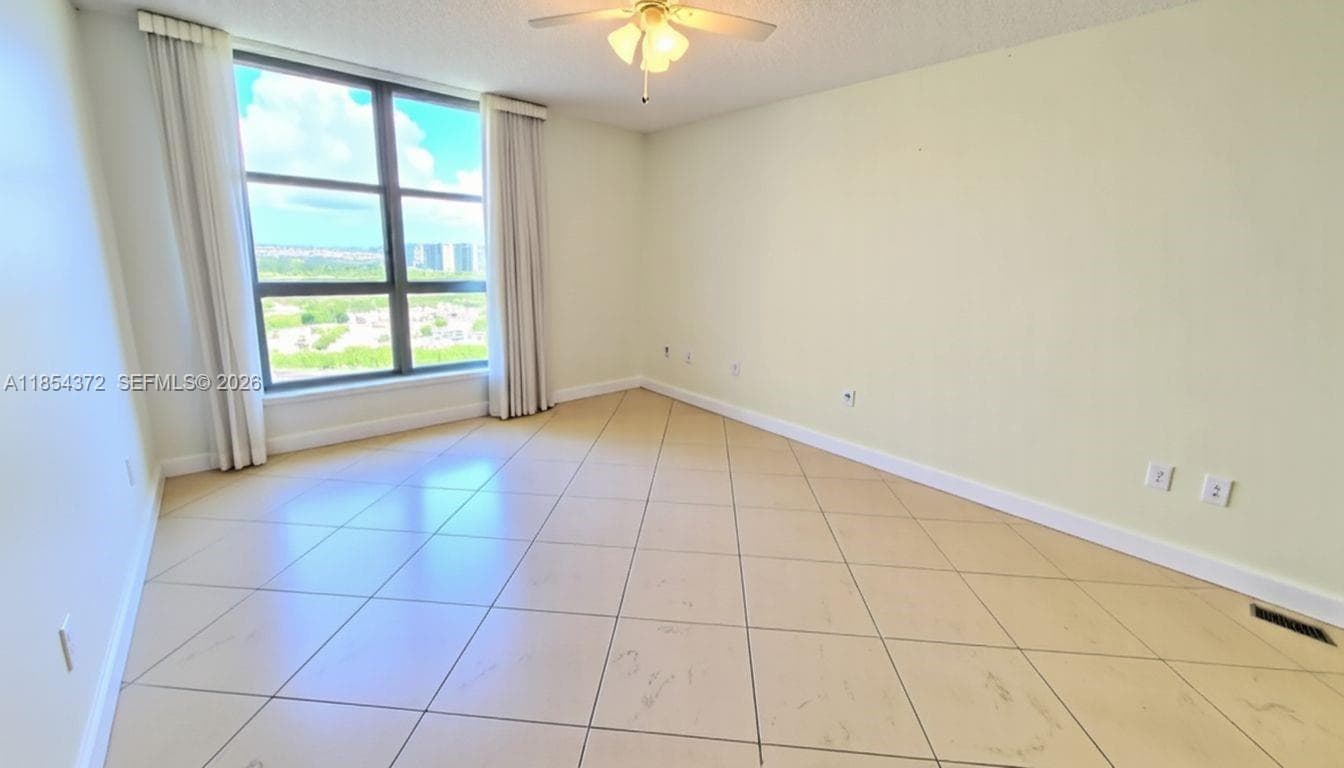 3530 Mystic Pointe Dr 2508 photo 18