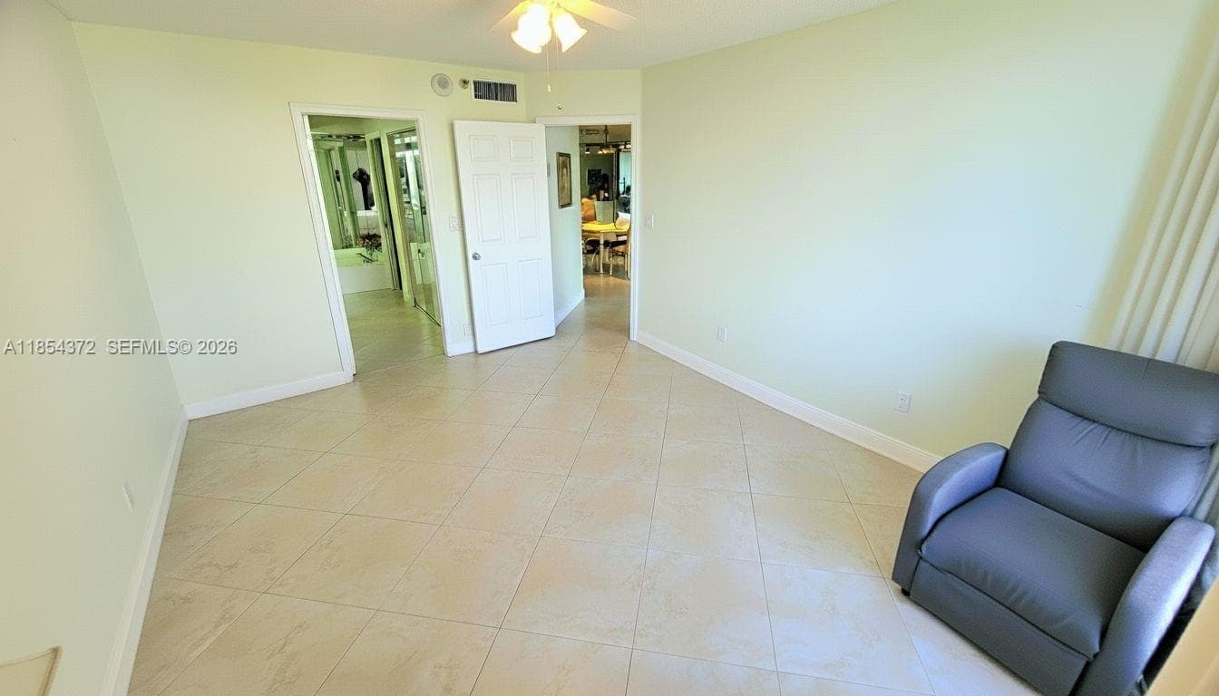 3530 Mystic Pointe Dr 2508 photo 19