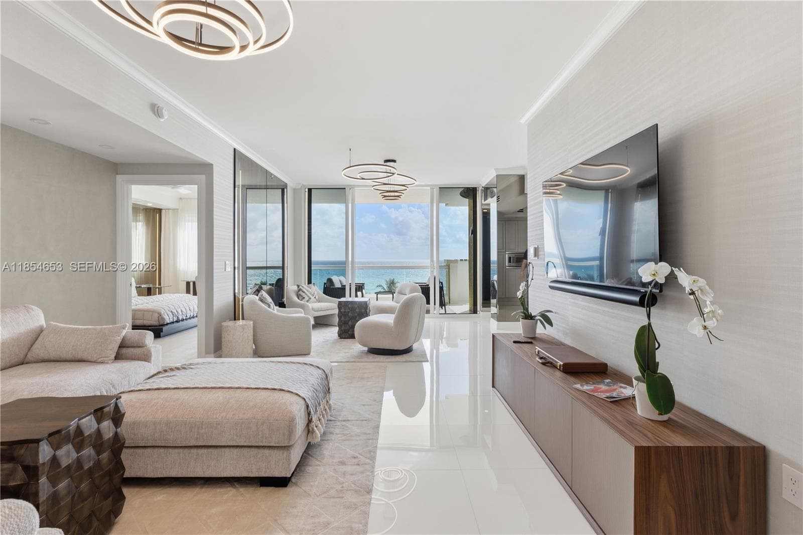 17875 Collins Ave 705 photo 3