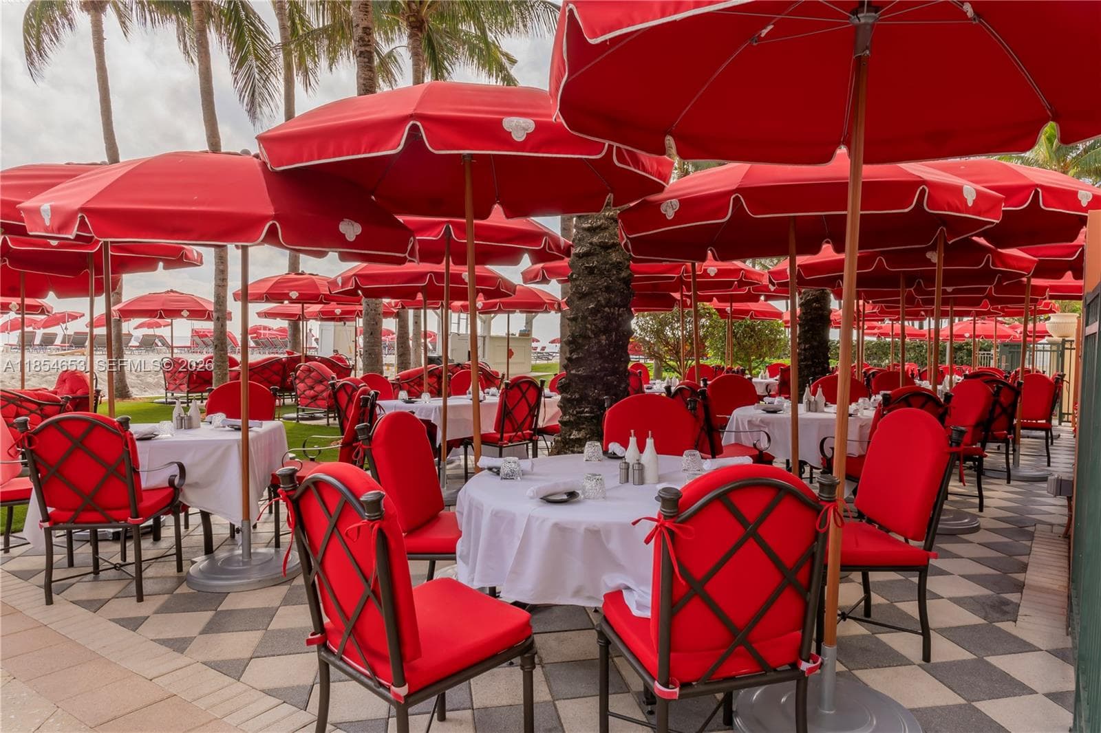 17875 Collins Ave 705 photo 19