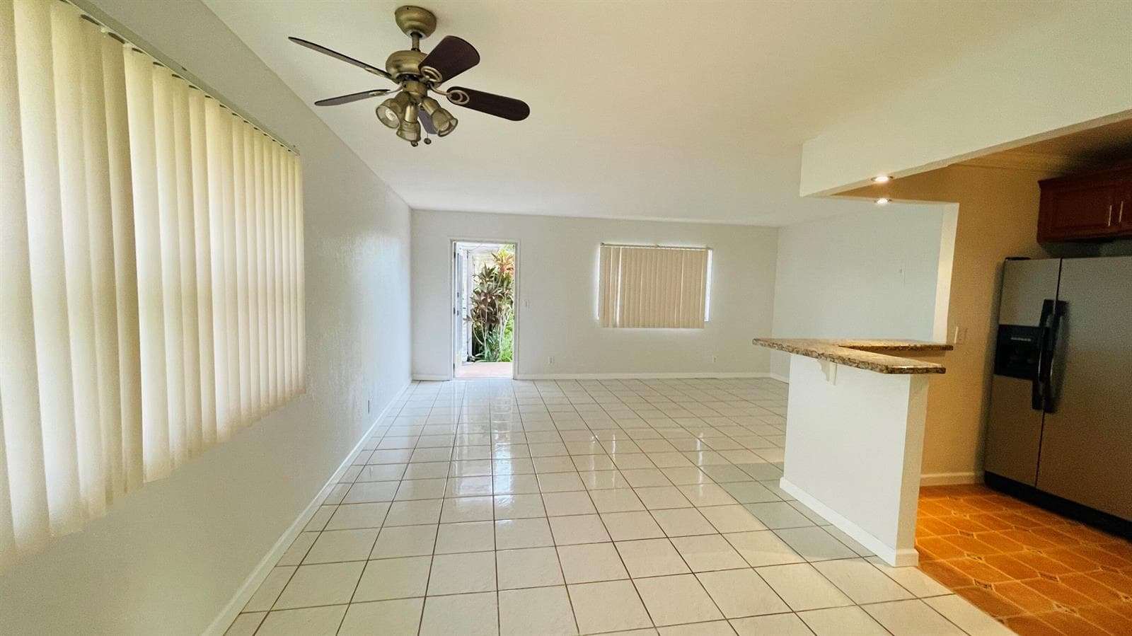 166 Valencia G photo 6