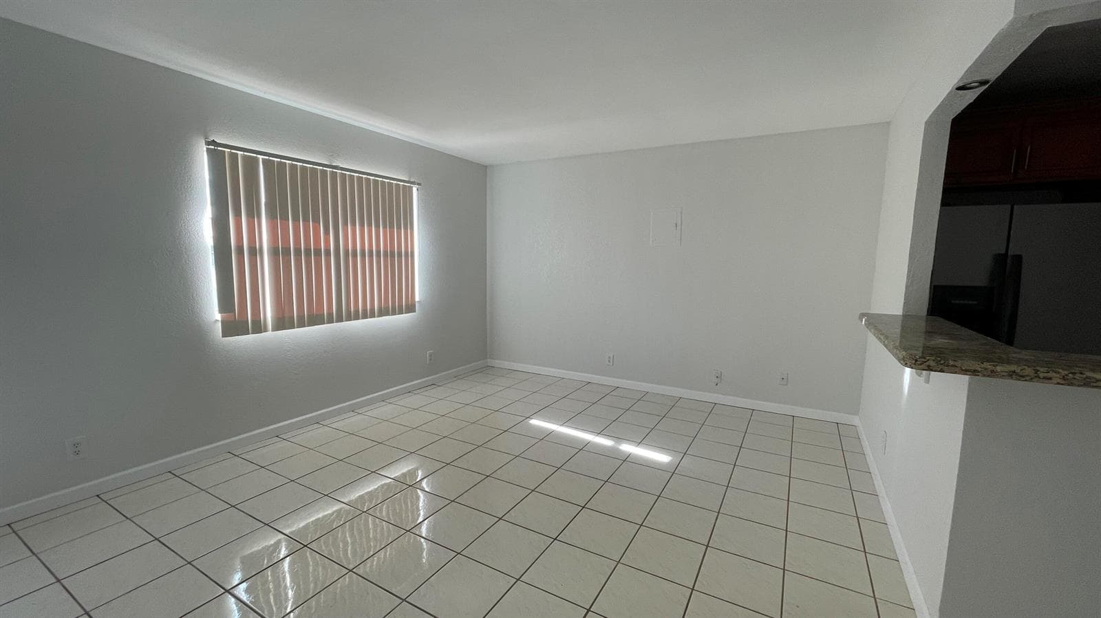 166 Valencia G photo 19