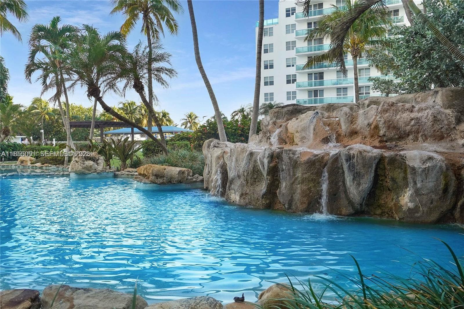5005 Collins Ave 822 photo 16