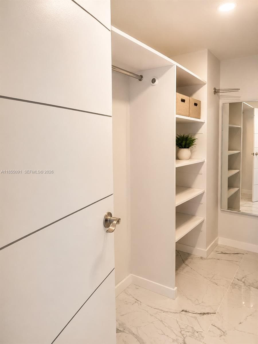 5005 Collins Ave 822 photo 8