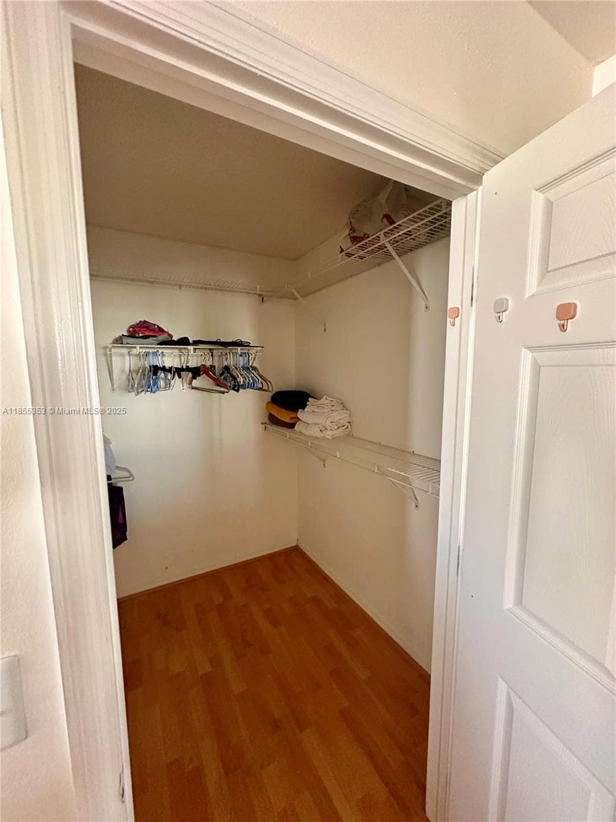 6301 Collins Ave 806 photo 11