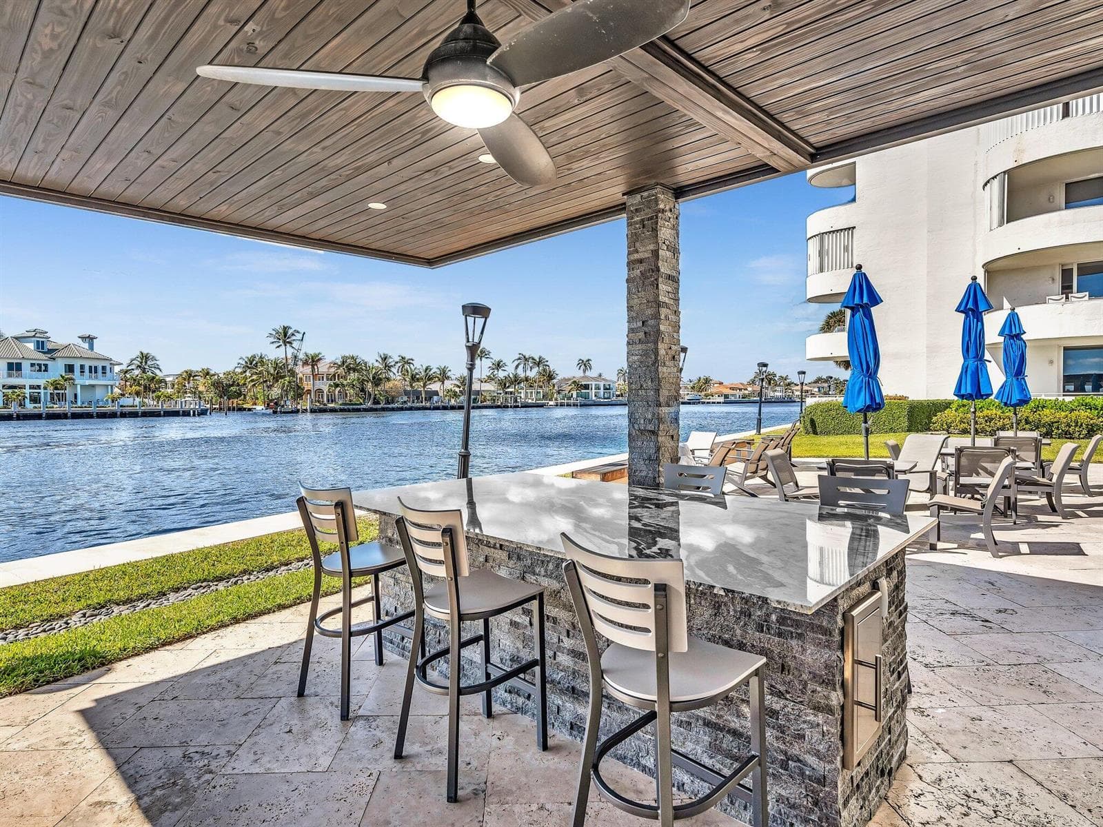 2200 S Ocean Boulevard 805 photo 23