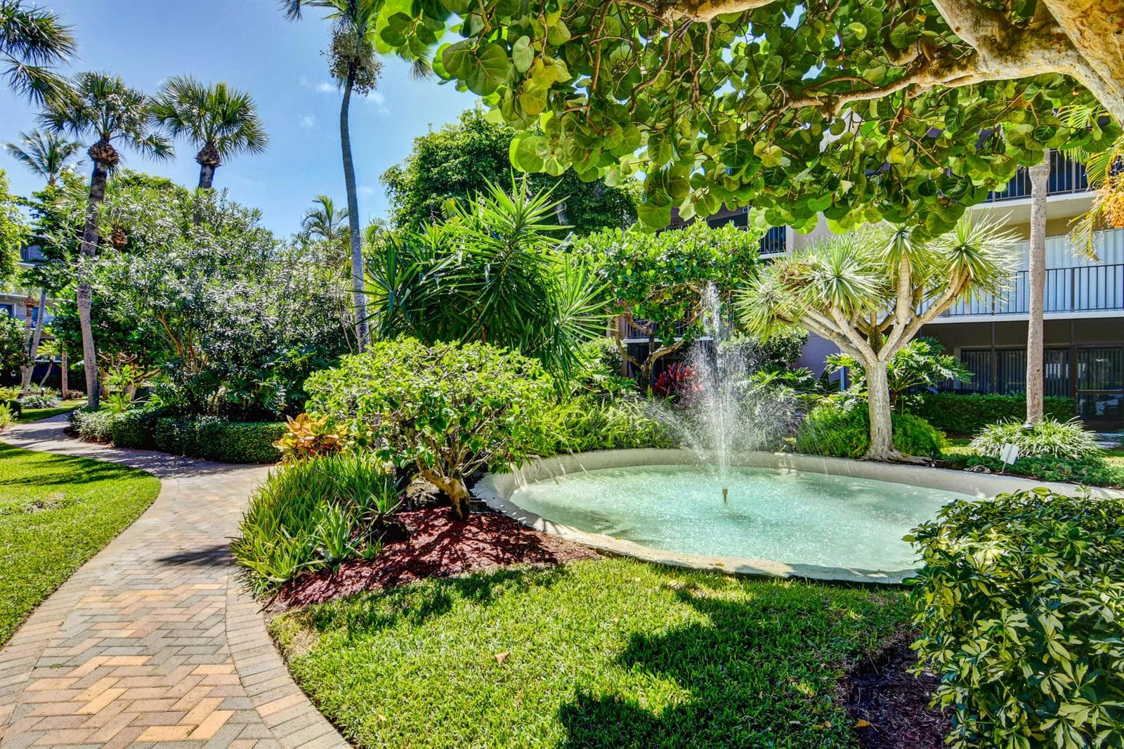 3605 S Ocean Boulevard 318 photo 16