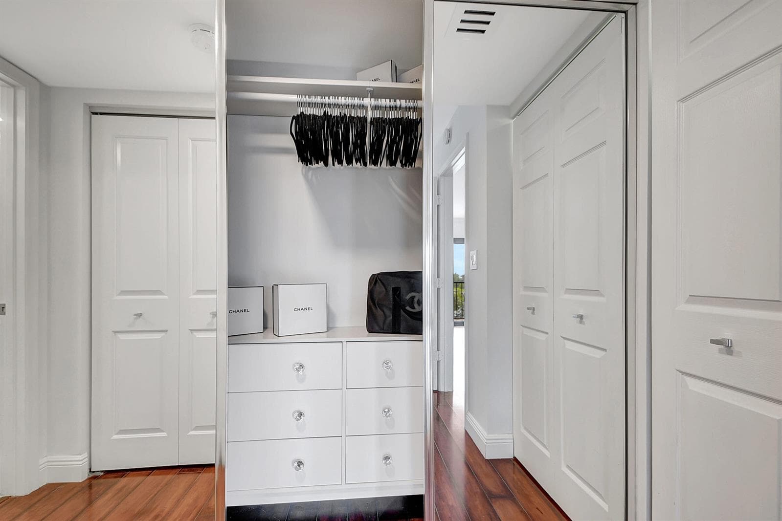 3605 S Ocean Boulevard 318 photo 9