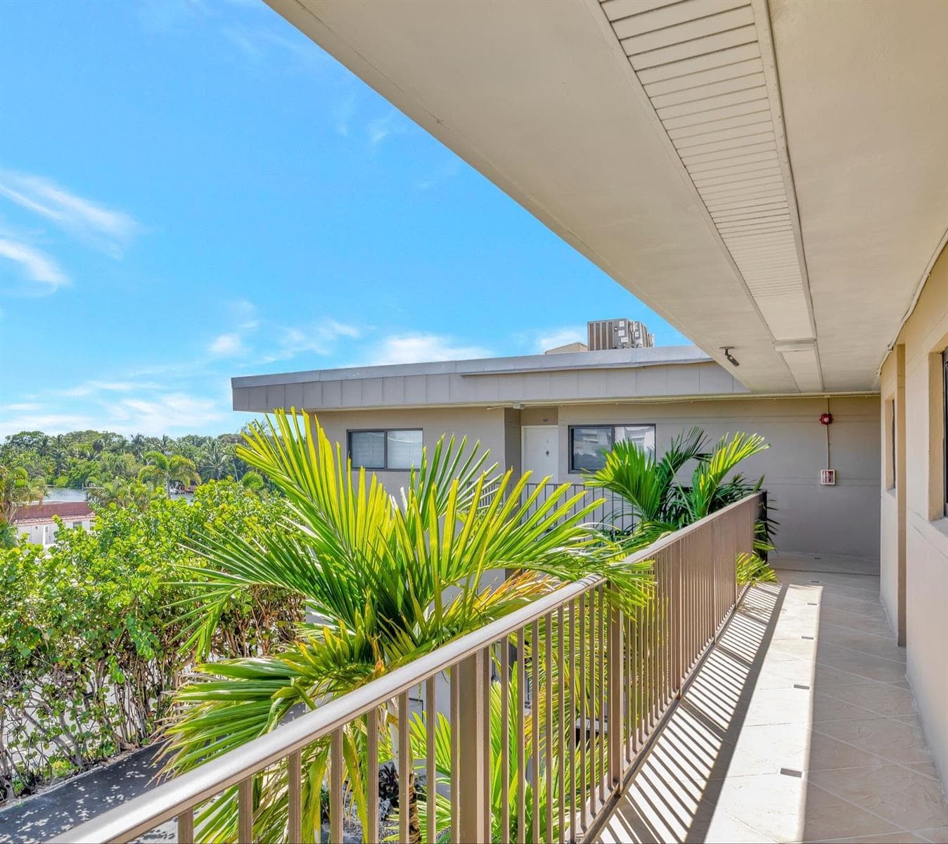 3605 S Ocean Boulevard 318 photo 18