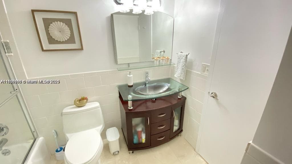 2030 S Ocean Dr 516 photo 9