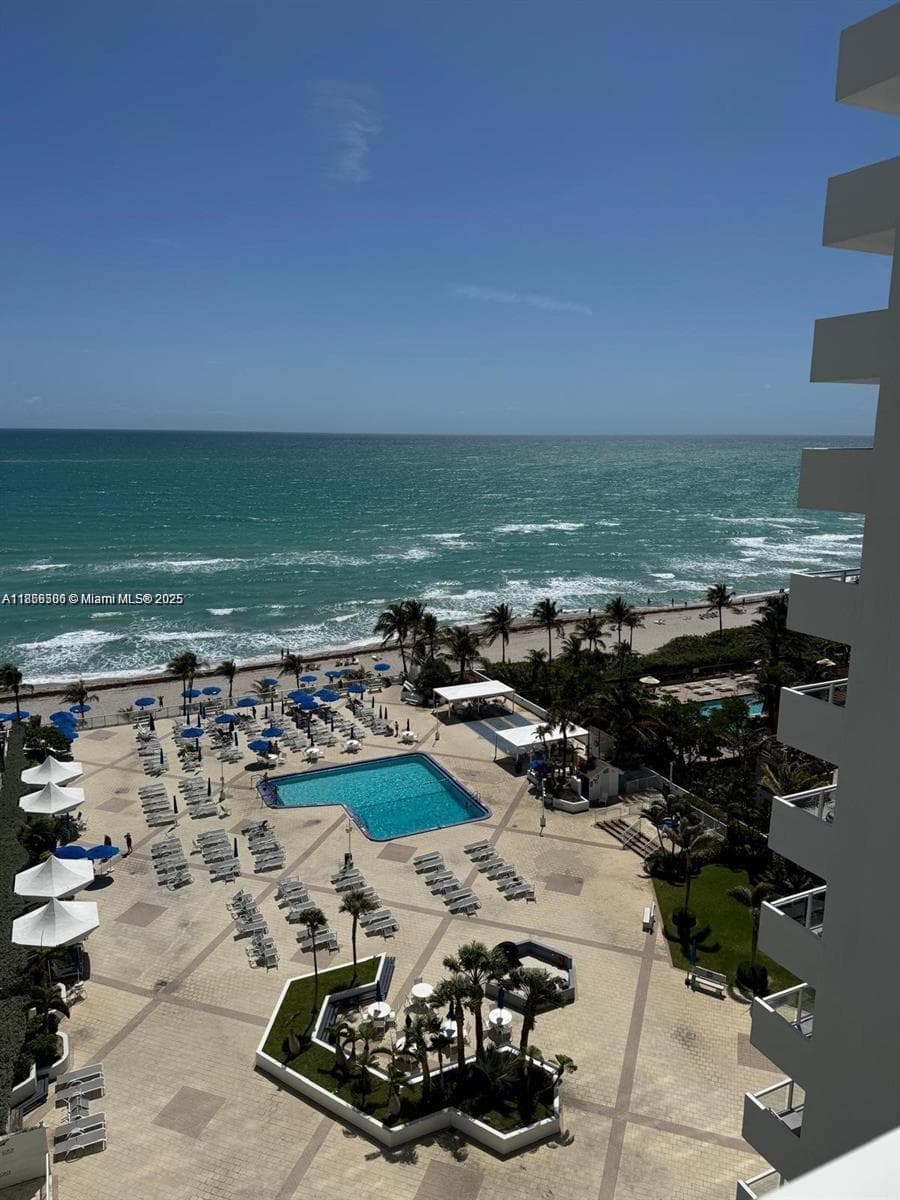 2030 S Ocean Dr 516 photo 15
