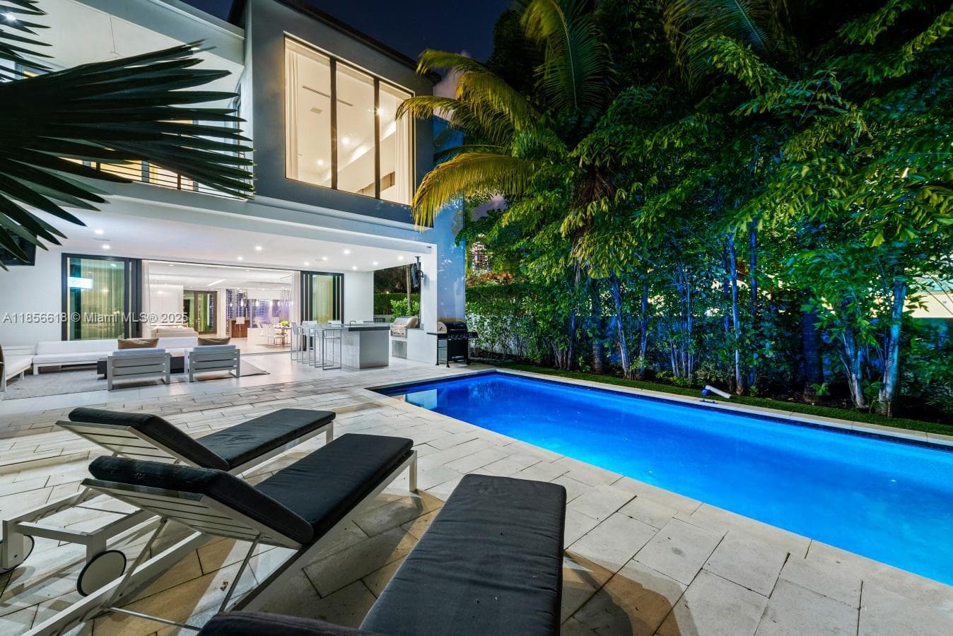 310 11th Ave photo 2