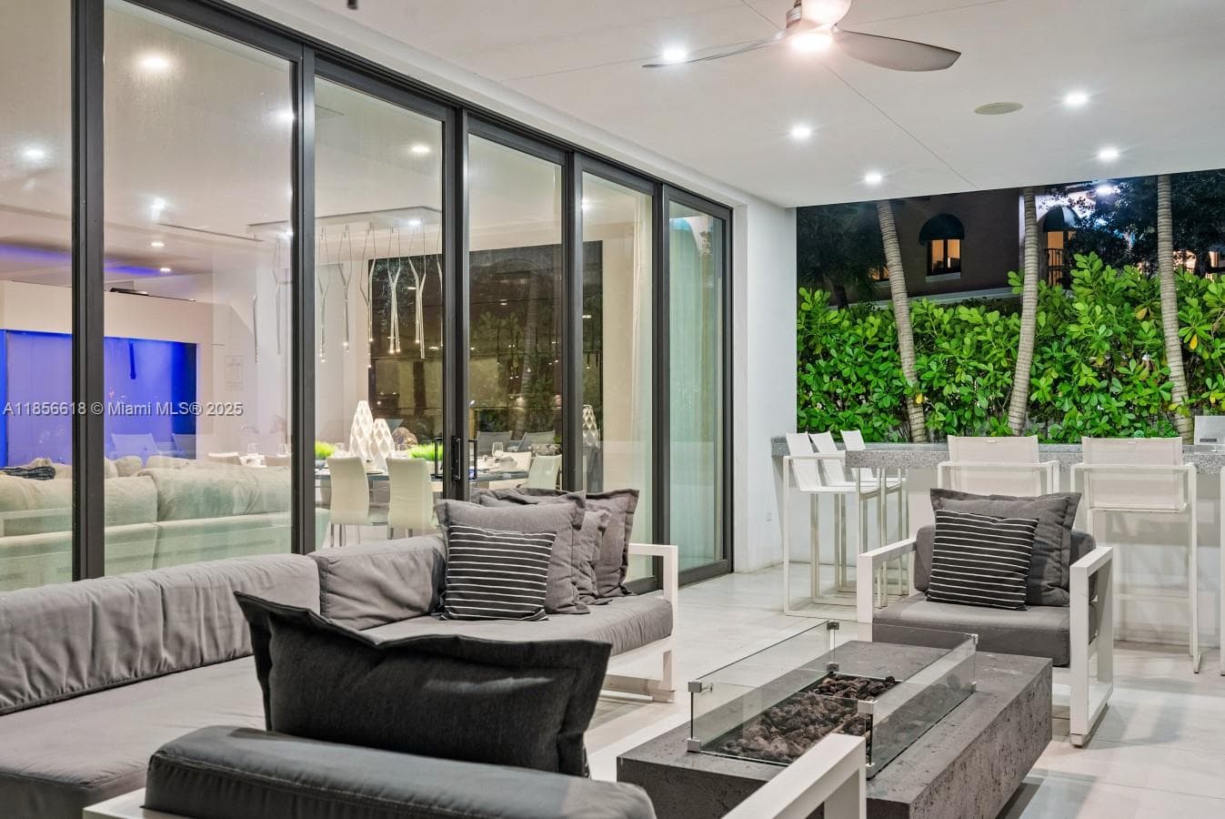 310 11th Ave photo 5