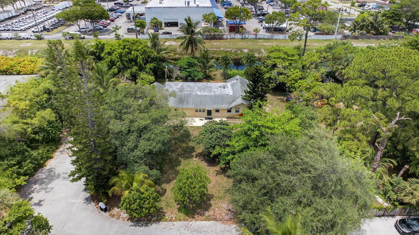 129 Fleming Avenue photo 14