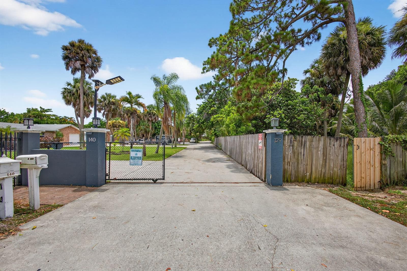 129 Fleming Avenue photo 8
