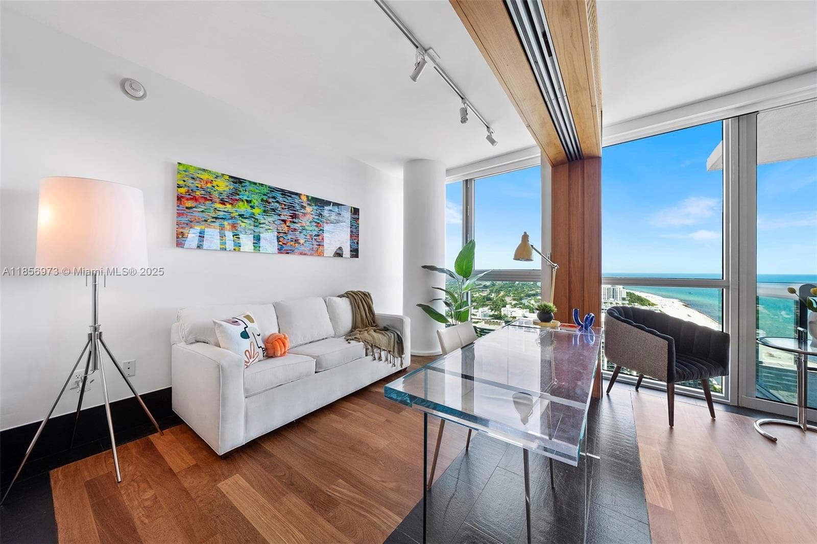 101 20th St 3803 photo 14