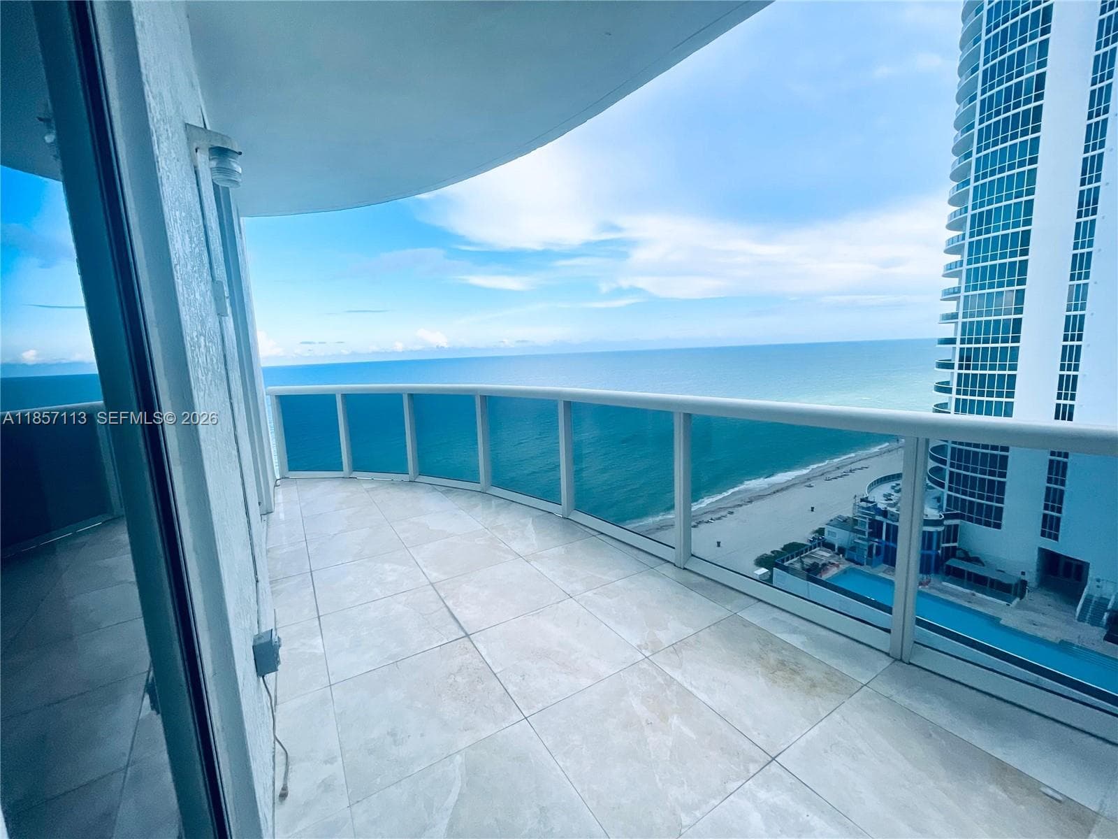 16001 Collins Ave 1402 photo 11