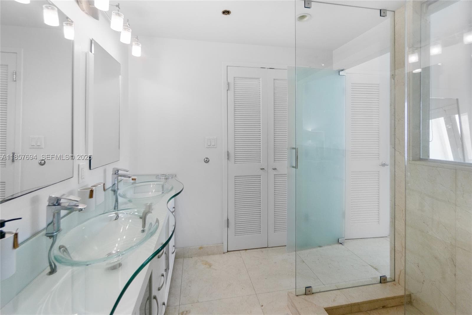 100 Lincoln Rd PH14 photo 19