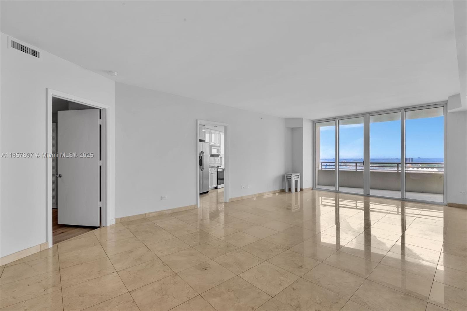 848 Brickell Key Dr 2602 photo 11