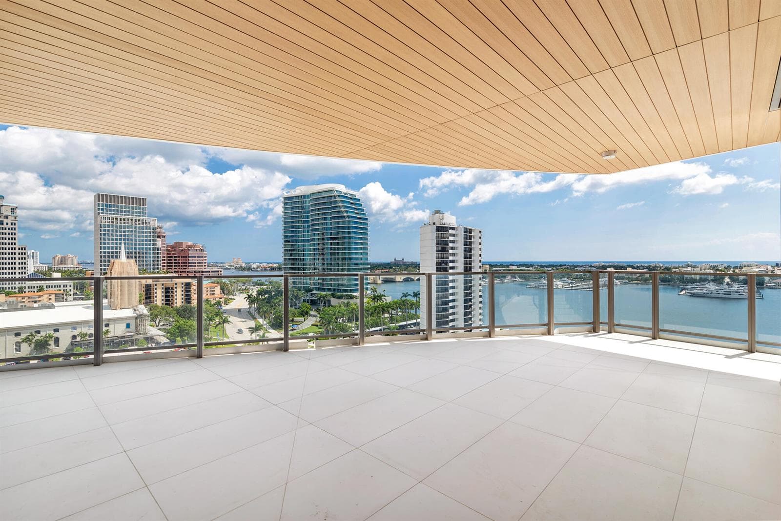 1333 S Flagler Drive 901 photo 16