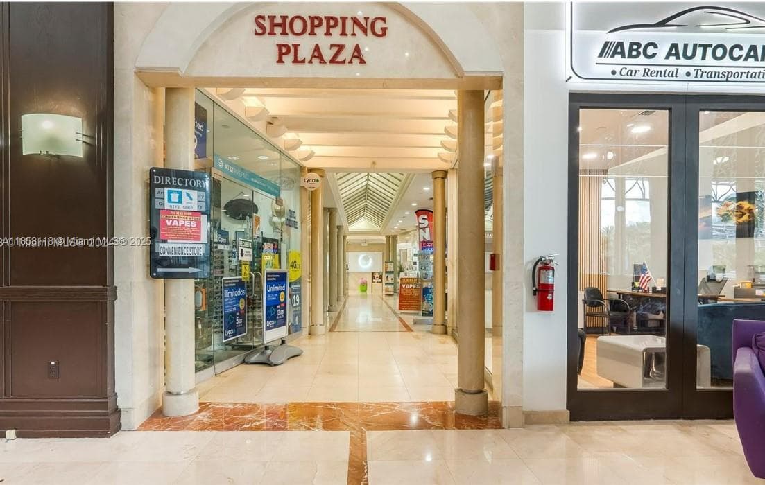 19201 Collins Ave 611 photo 17