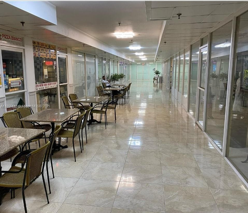 19201 Collins Ave 611 photo 22