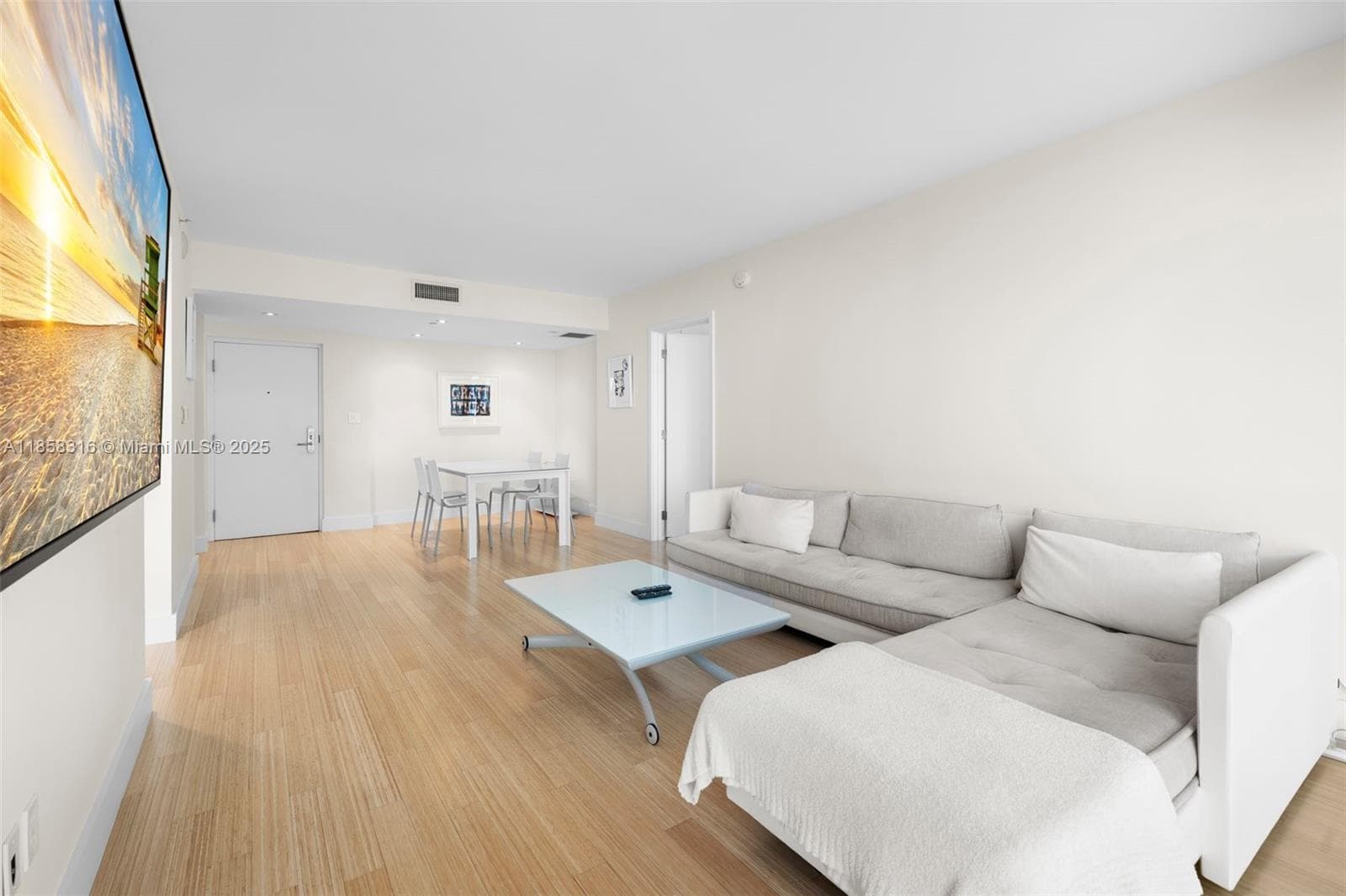 6801 Collins Ave Door1409 (deed 1401) photo 5