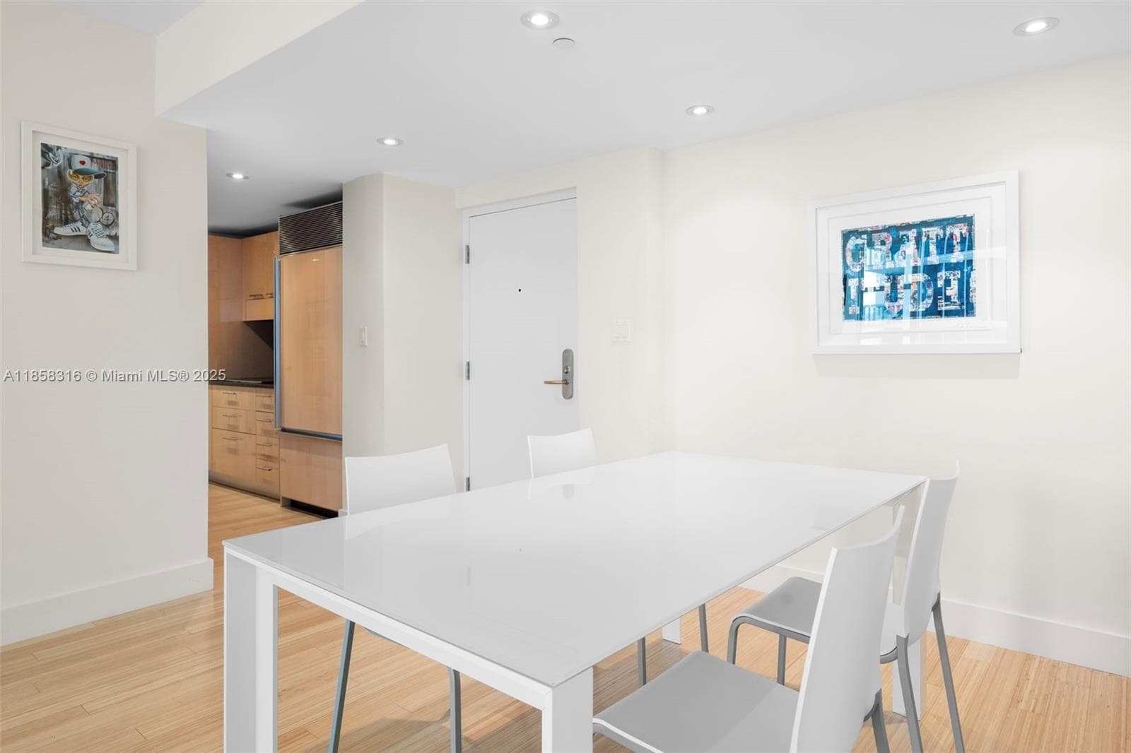 6801 Collins Ave Door1409 (deed 1401) photo 18