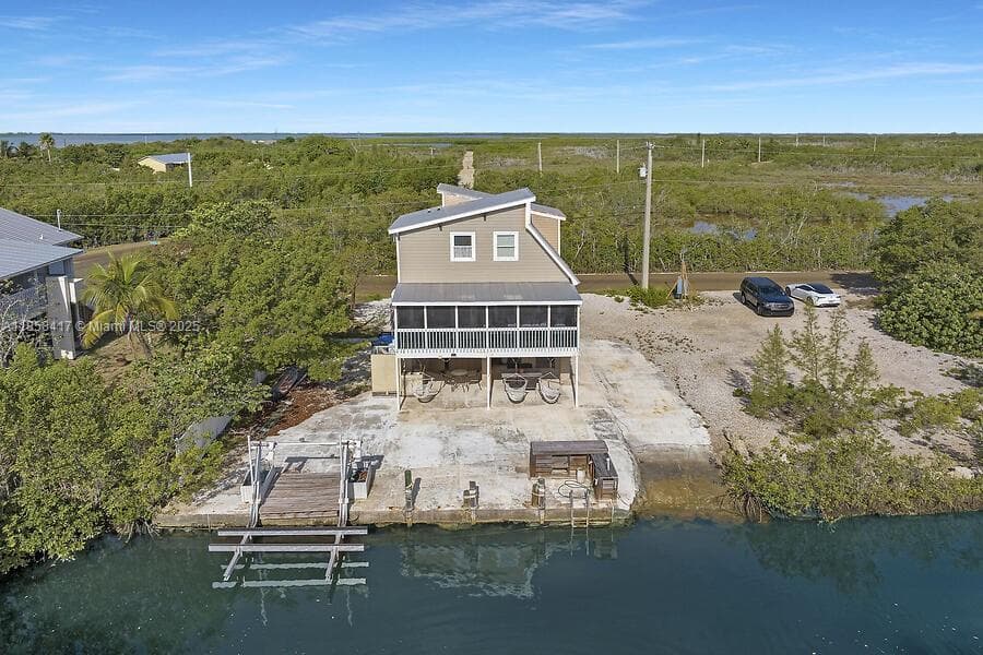 813 Hawksbill Ln photo 15