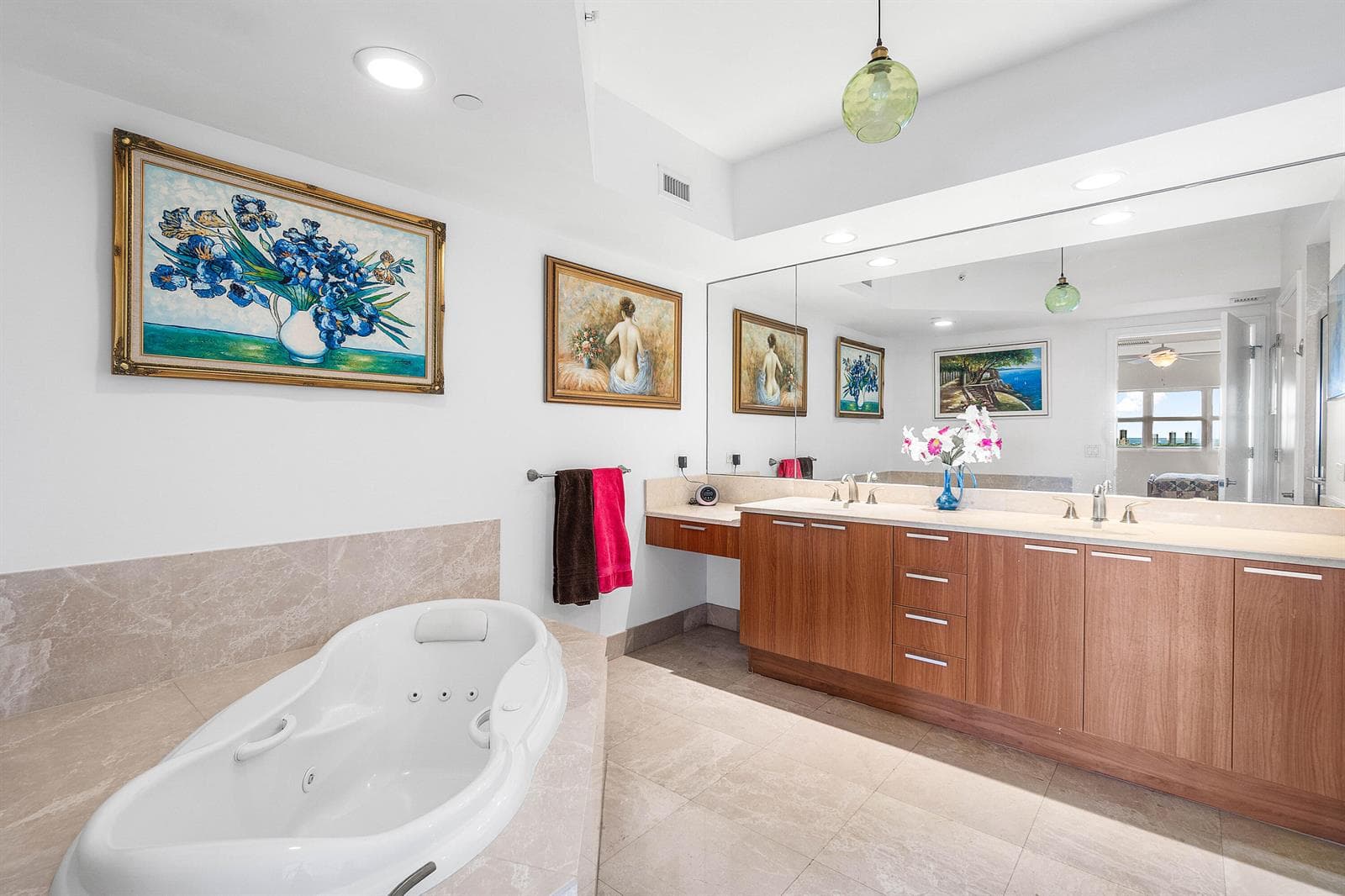 2650 Lake Shore Drive 1705 photo 14