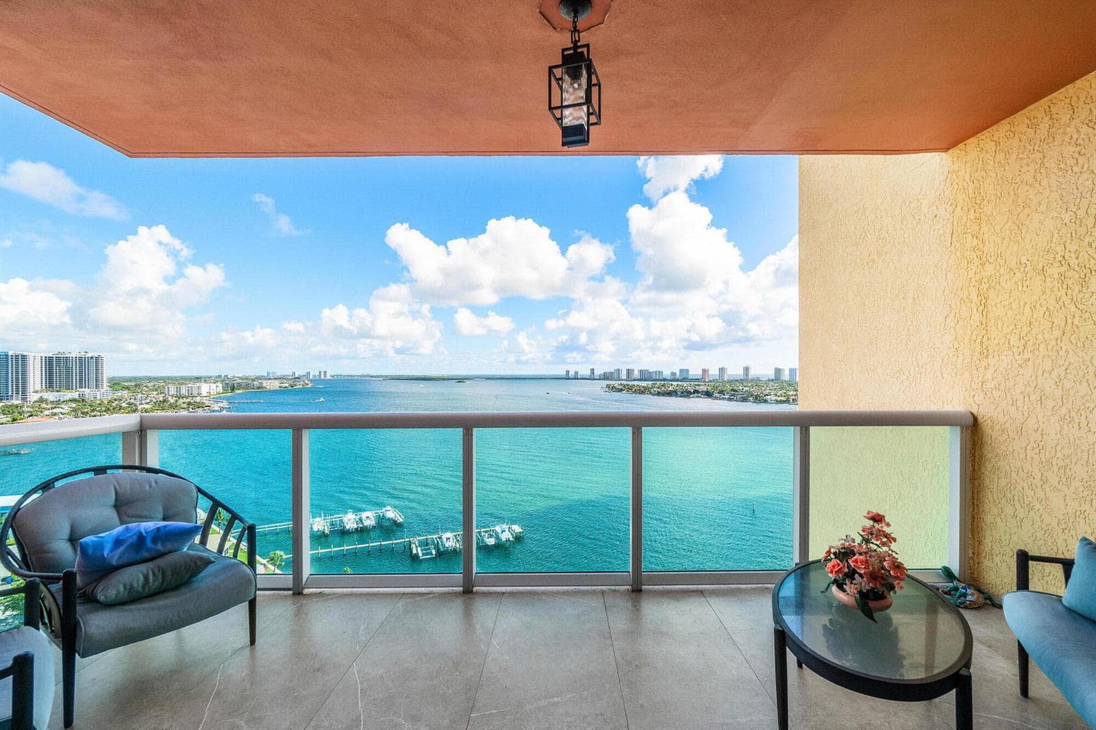 2650 Lake Shore Drive 1705 photo 25