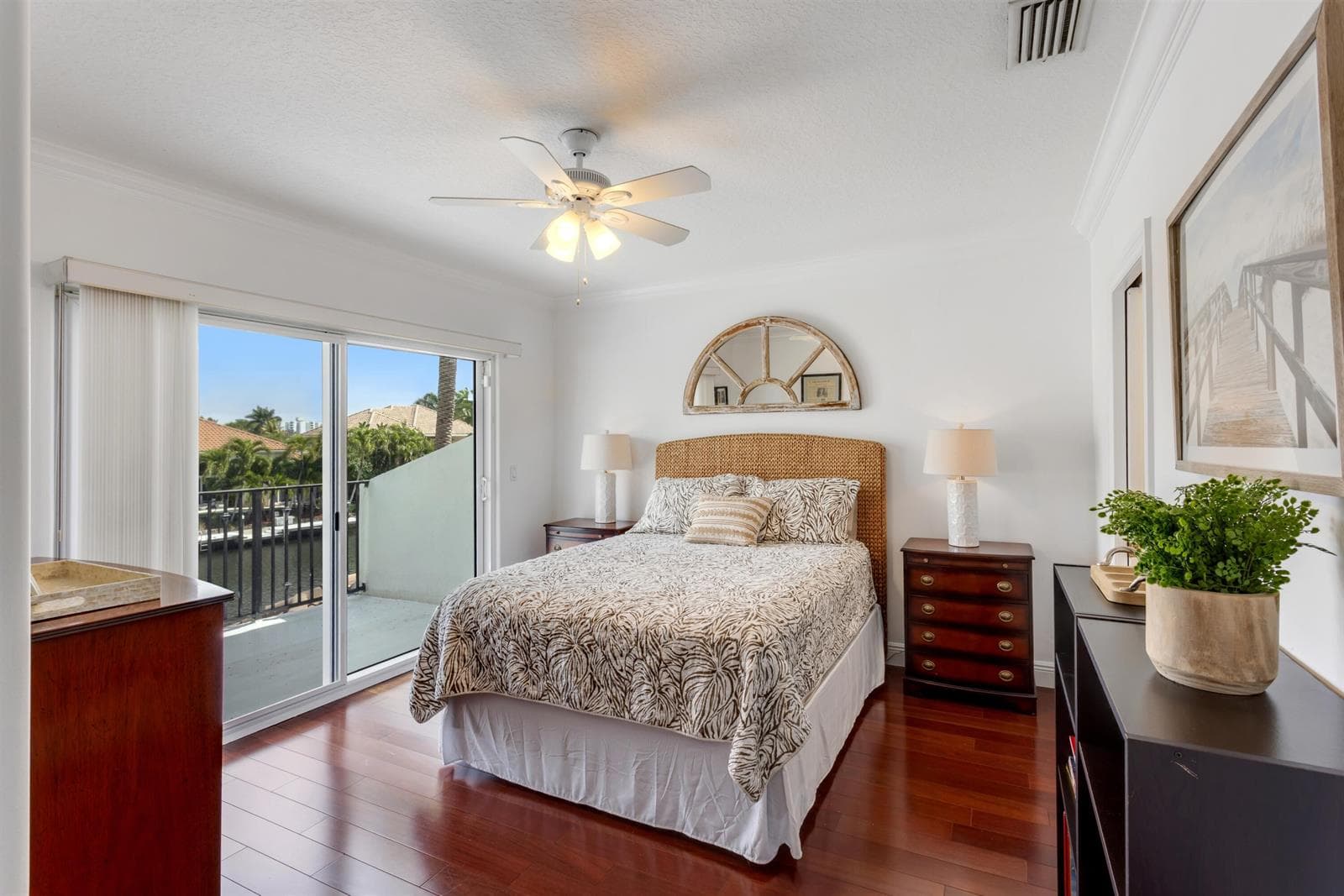 917 Iris Drive photo 23